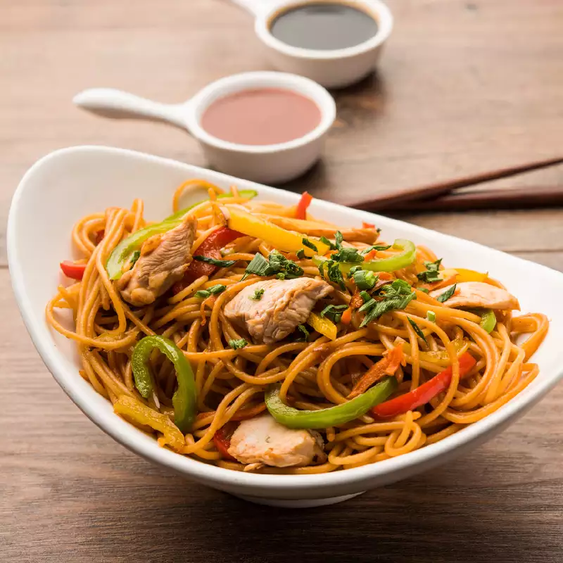 Veg Hakka Noodles